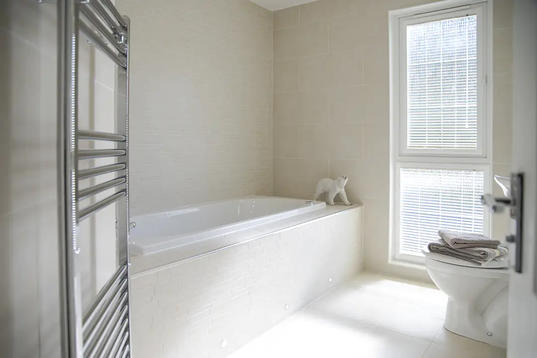 residential park homes | bath and shower